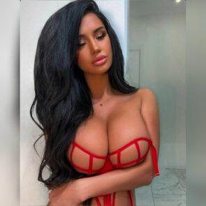 מארחת בדירה דיסקרטית מארחת בדירה דיסקרטית